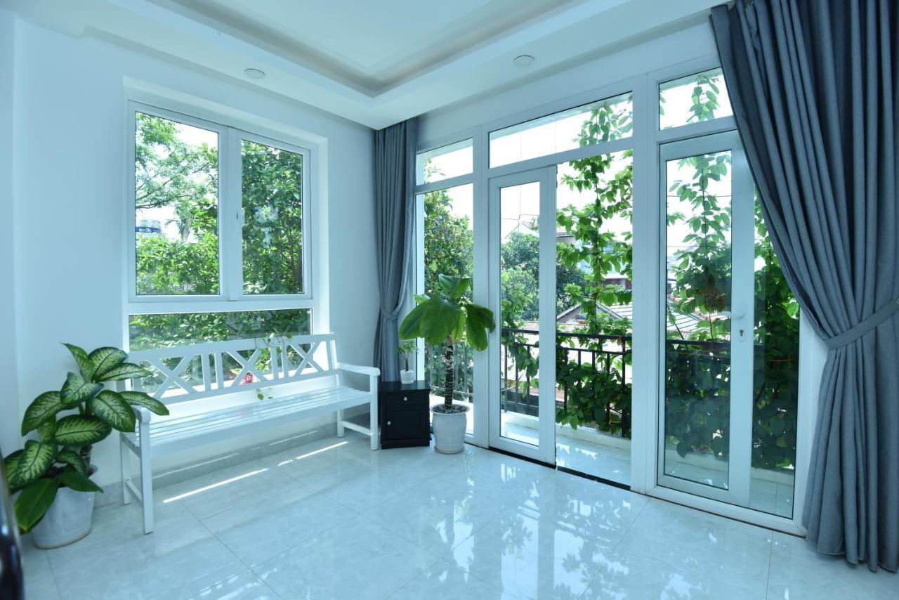 Flamingo - Big With Balcony - Close To Old Town 200m & Temple Bridge - Large Outside Pool For Sun Bathing Villa Hội An